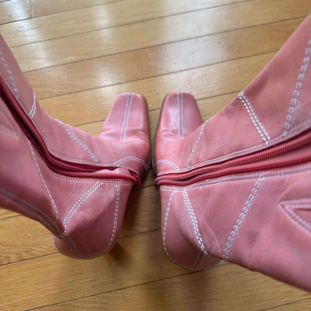 RARE Pink Leather Women's Boots - Picture 2 of 12